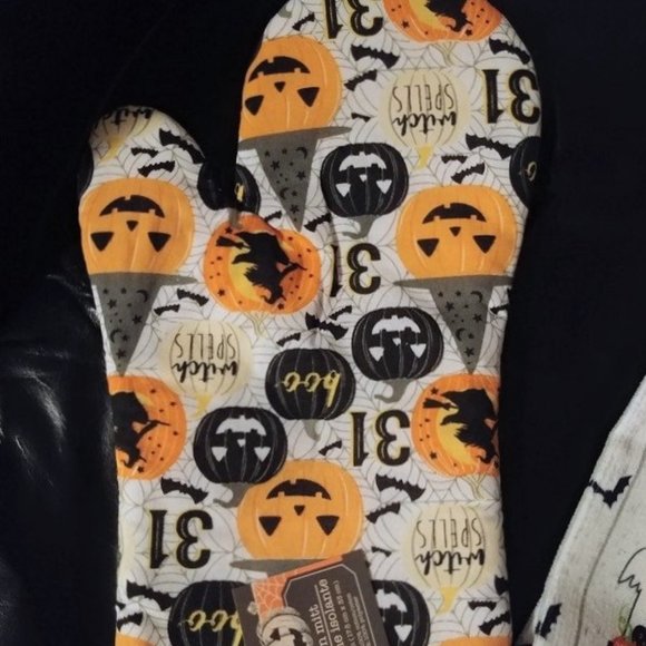 Happy Haunting Halloween Pumpkins bats Oven Mitt Dish Towel Kitchen decor 2p Set - Picture 7 of 10